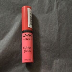 NYX Butter Gloss - Shade 'Peaches And Cream'